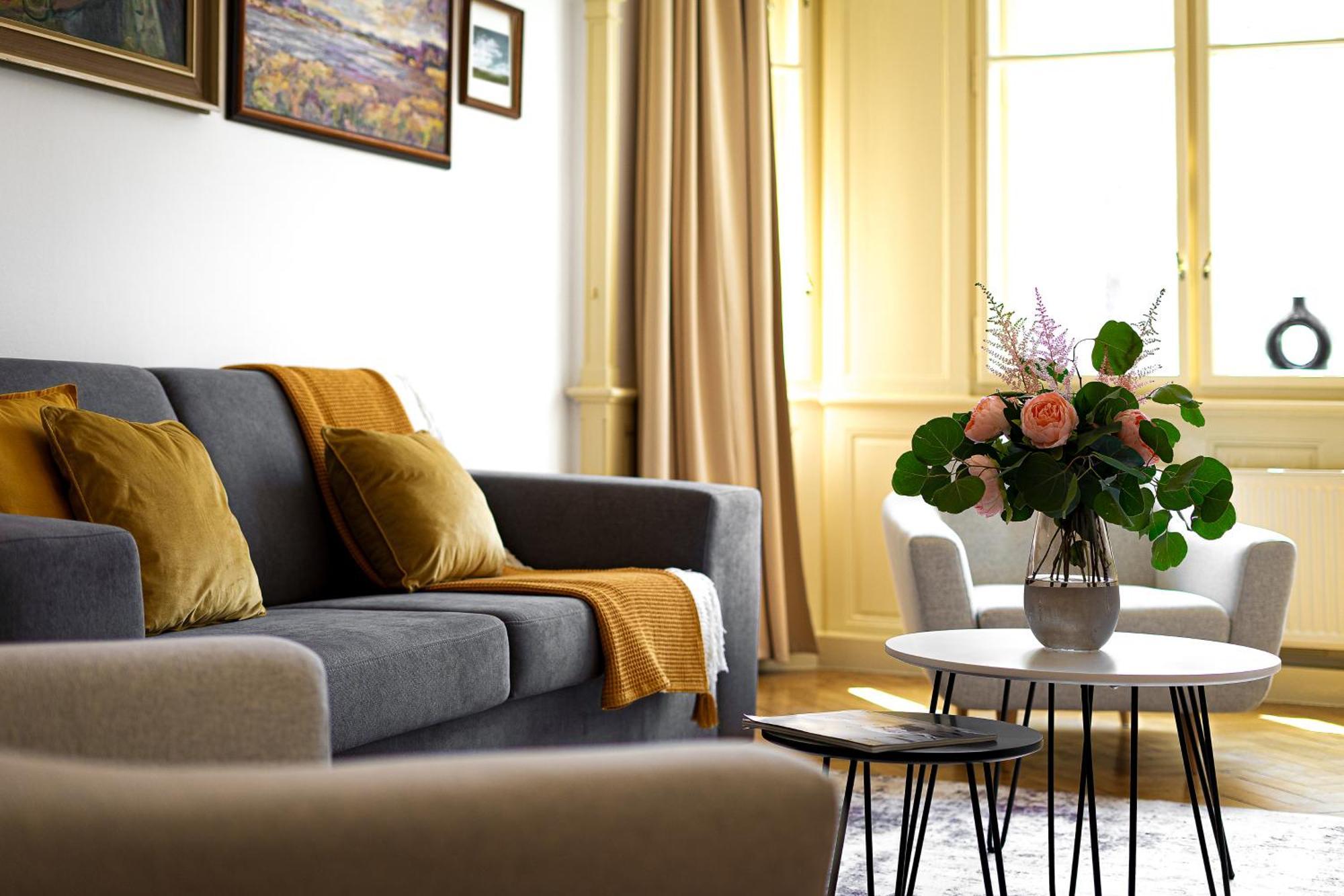 Days - Charming 1bdr - Old Town - Workspace *