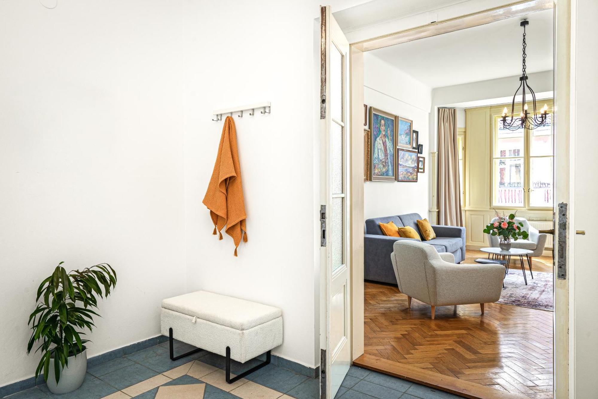 Days - Charming 1bdr - Old Town - Workspace Appartamento