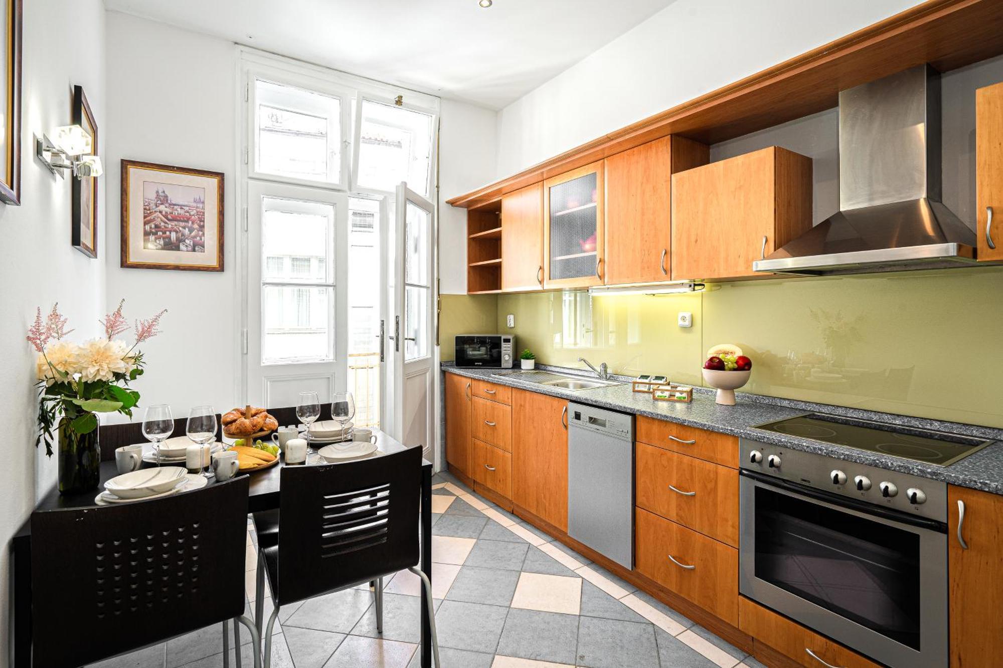 Appartamento Days - Charming 1bdr - Old Town - Workspace *