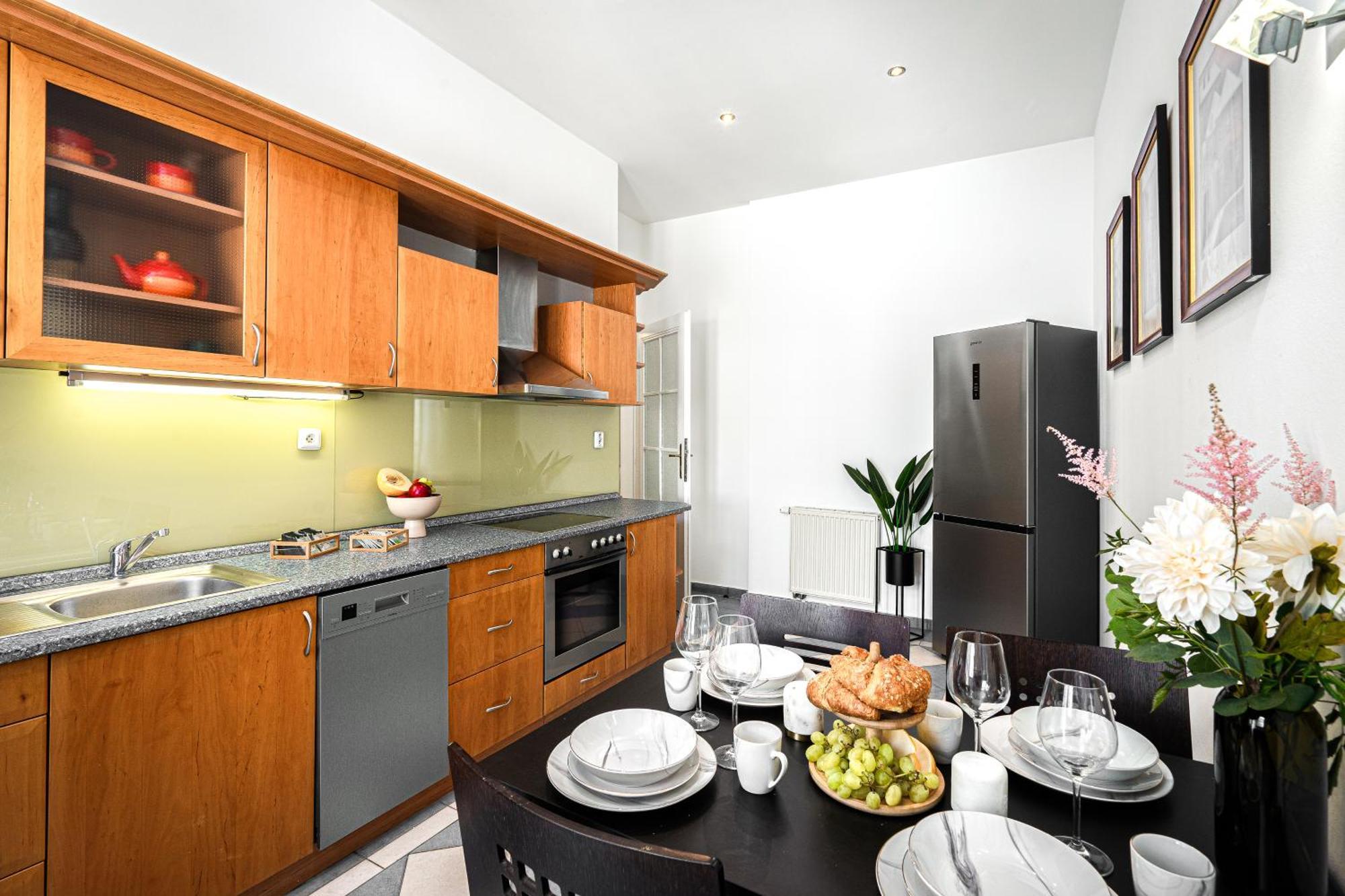 Appartamento Days - Charming 1bdr - Old Town - Workspace *